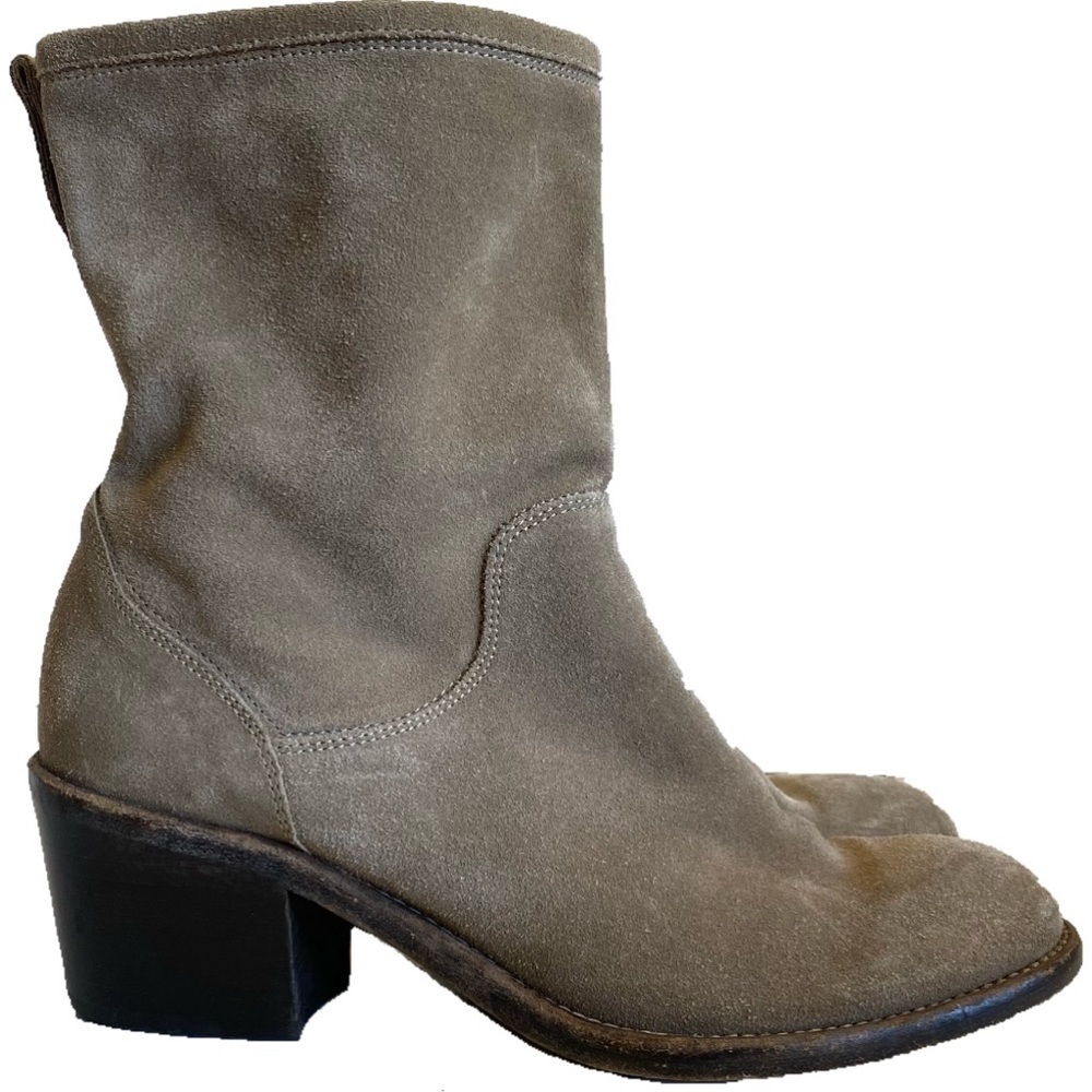 Made in Italy Leather AGL Boots Size 37 US Size 7 Tan Suede Casual Classic Chic